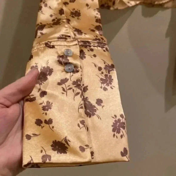 Zara Ling sleeve cropped printed shirt - Picture 3 of 8